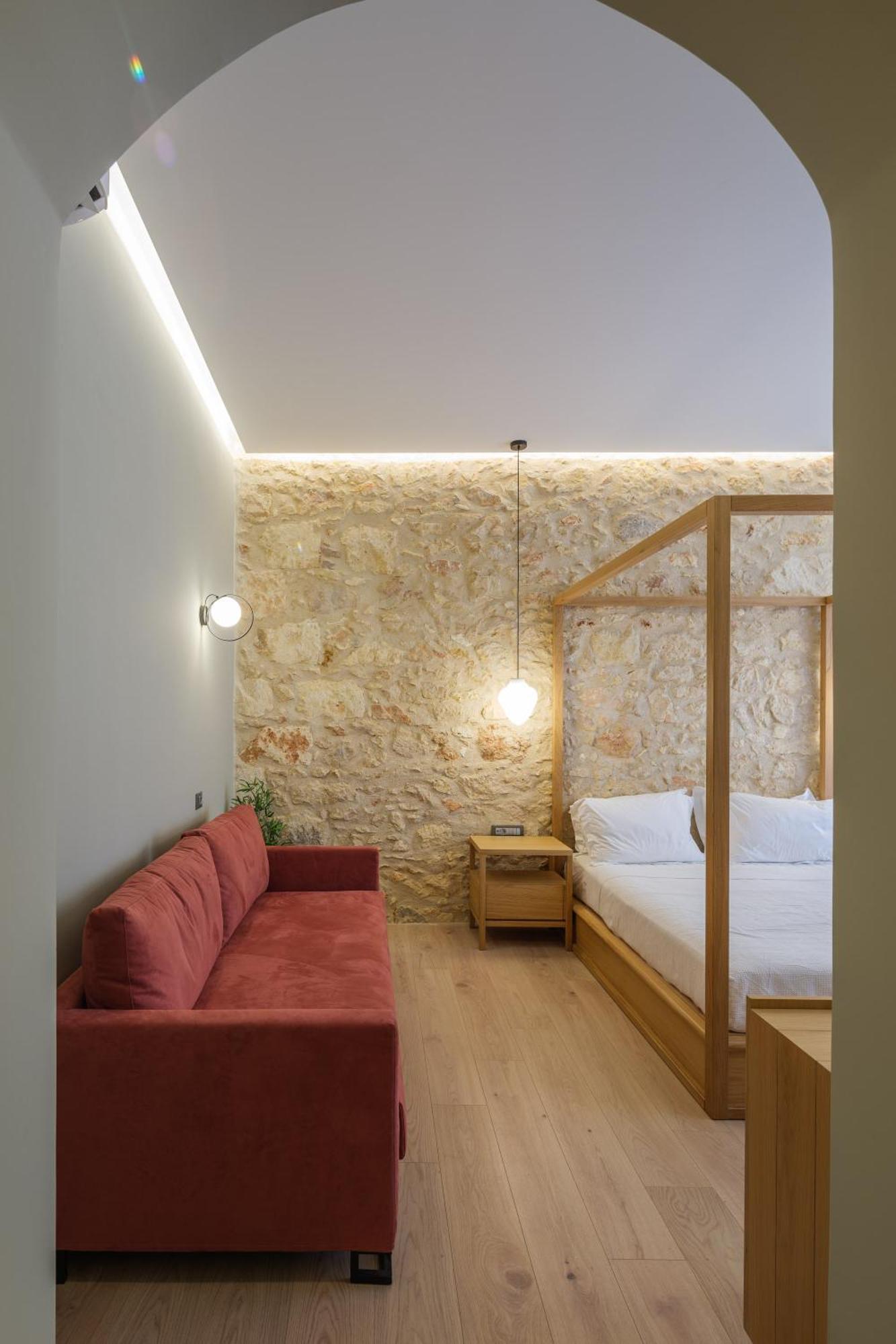 The Alma City Hotel 干尼亞 外观 照片